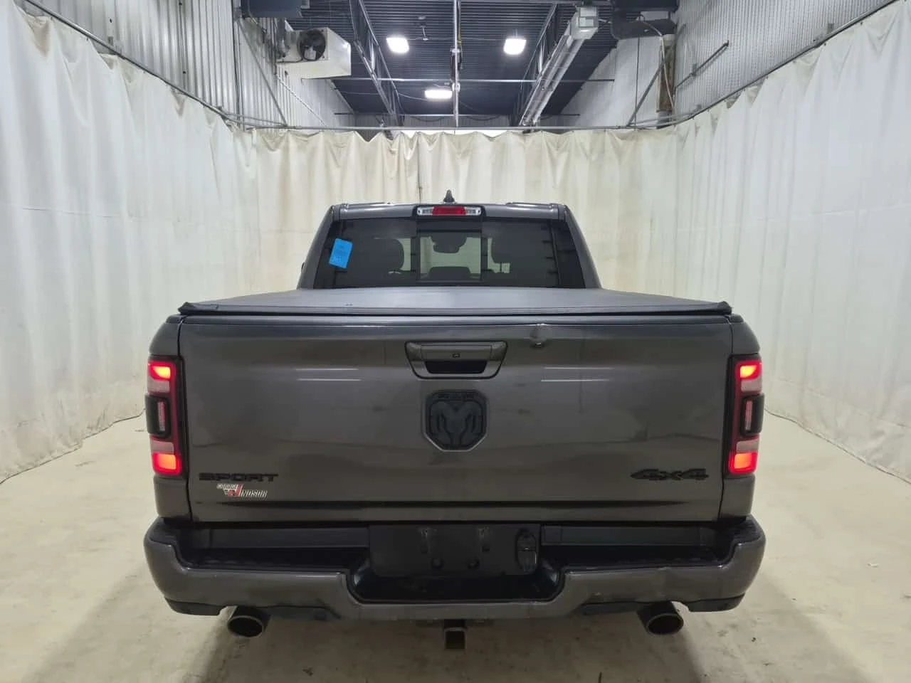 Dodge RAM 1500 5.7 * Crew Cab Short bed  * 2 ����� * CARFAX *  | Mobile.bg � ����������� 4