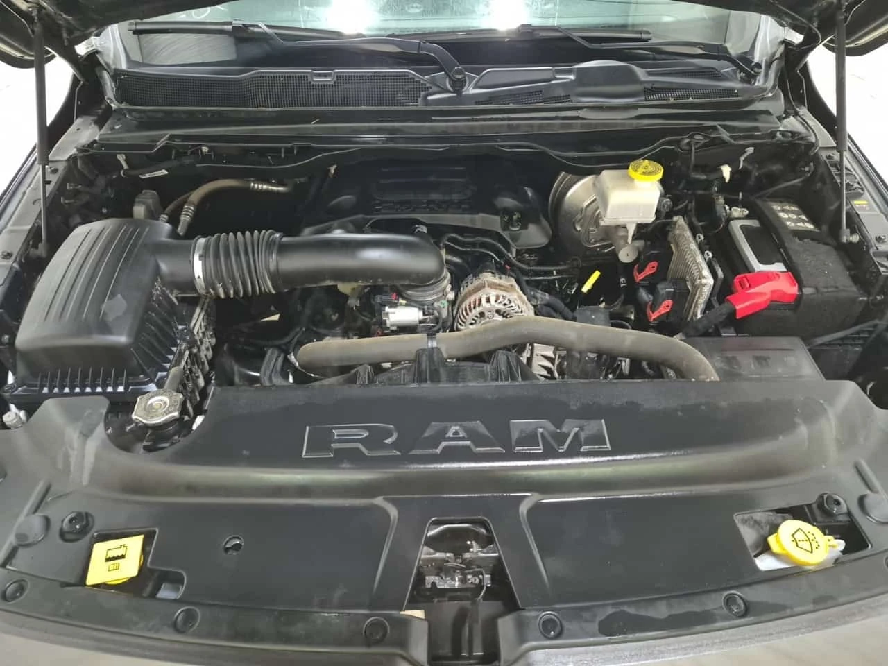 Dodge RAM 1500 5.7 * Crew Cab Short bed  * 2 ����� * CARFAX *  | Mobile.bg � ����������� 17