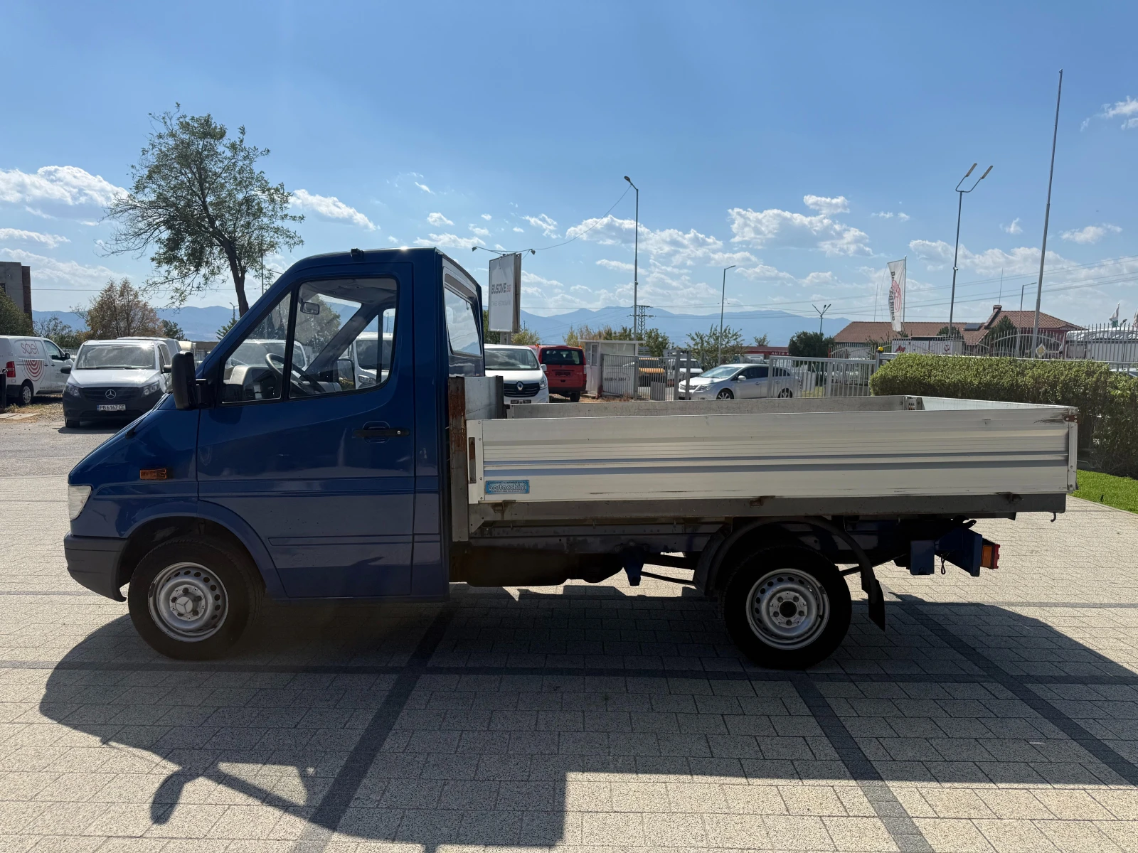 Mercedes-Benz Sprinter 208D , снимка 5 - Бусове и автобуси - 55841364