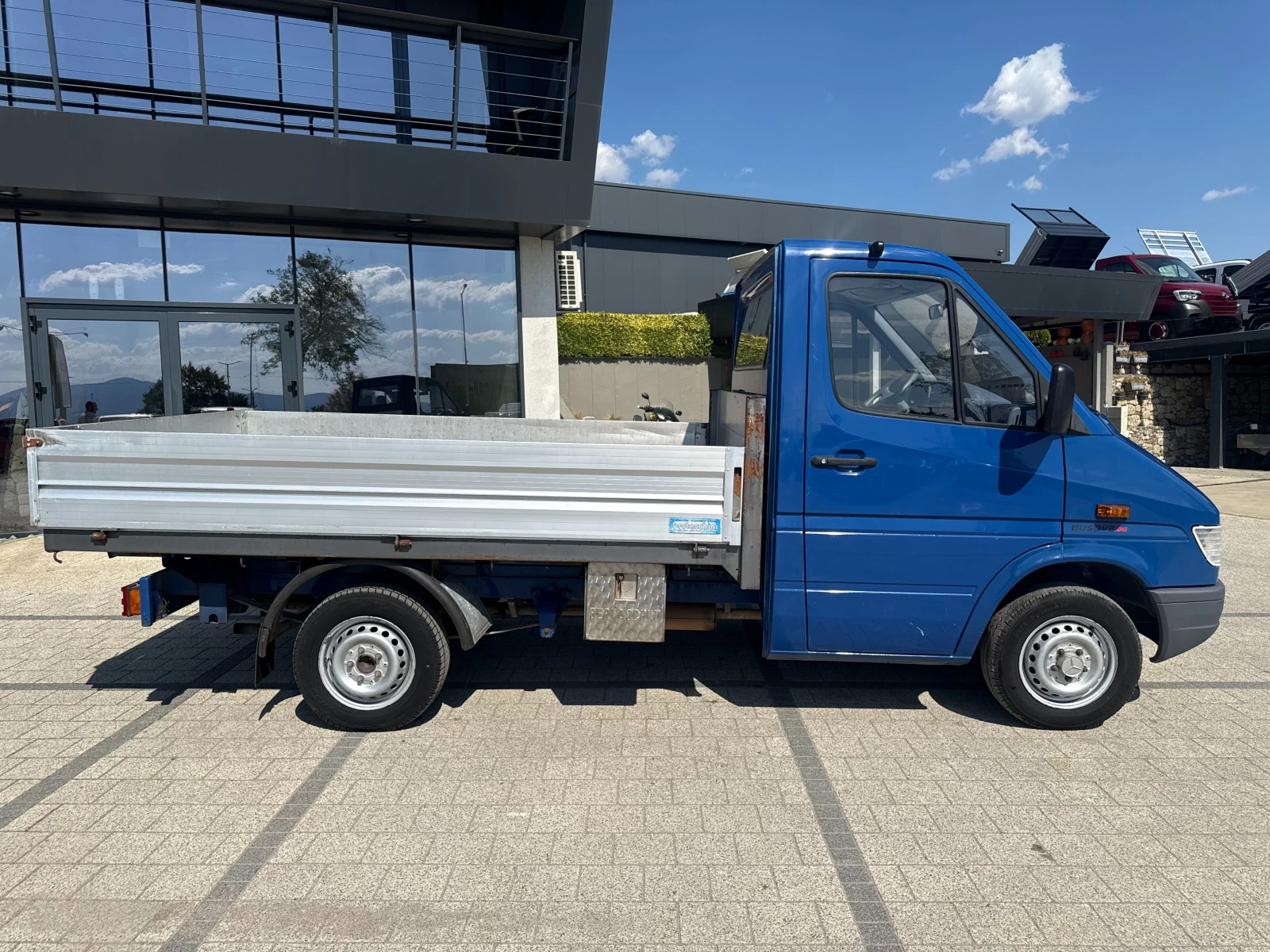 Mercedes-Benz Sprinter 208D , снимка 10 - Бусове и автобуси - 55841364