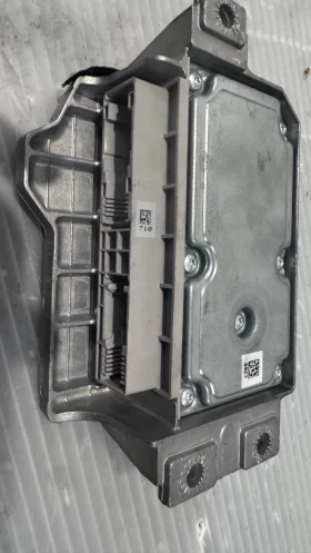     Airbag  /  /  a BMW E92  - 65.77-9122500-01 /  0285010062