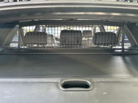 BMW 335 LCI xDrive, снимка 17
