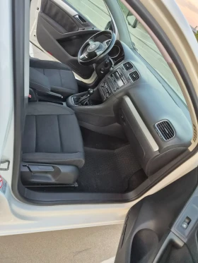 VW Golf 1.6 TDI, снимка 6