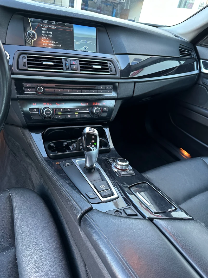 BMW 520 520d M-Tech, снимка 13 - Автомобили и джипове - 47441078