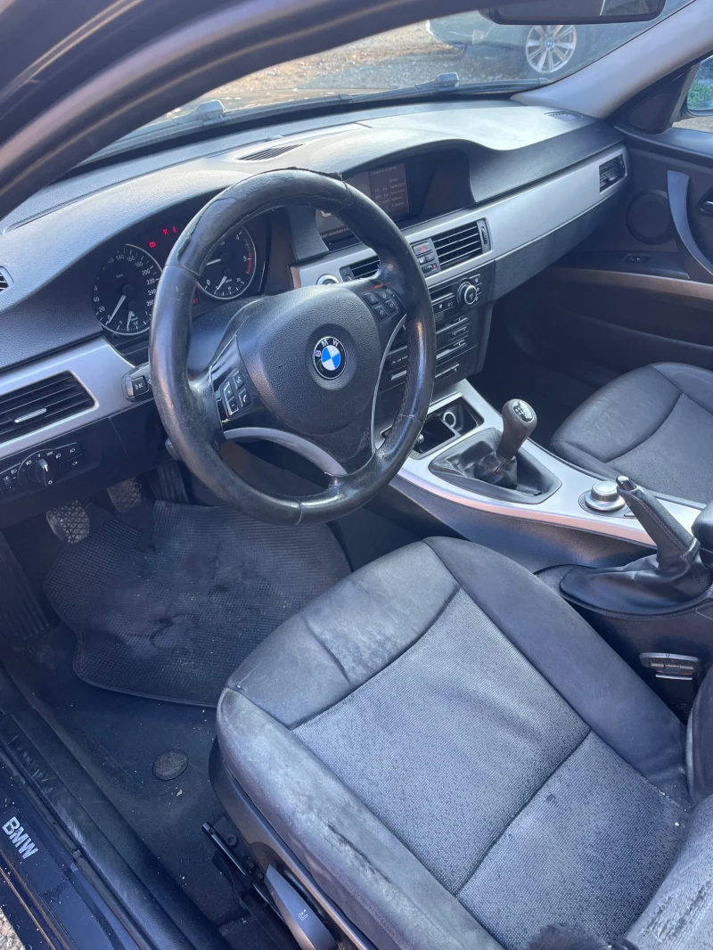 BMW 320 320D 163к.с, снимка 3 - Автомобили и джипове - 48291355