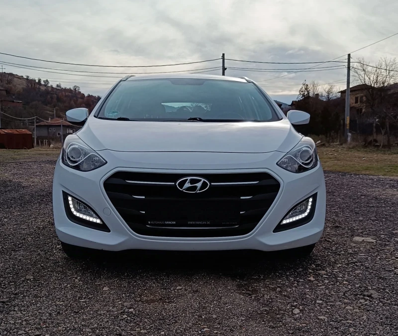 Hyundai I30 1.4 100КС EU6 TUV , снимка 8 - Автомобили и джипове - 48472275