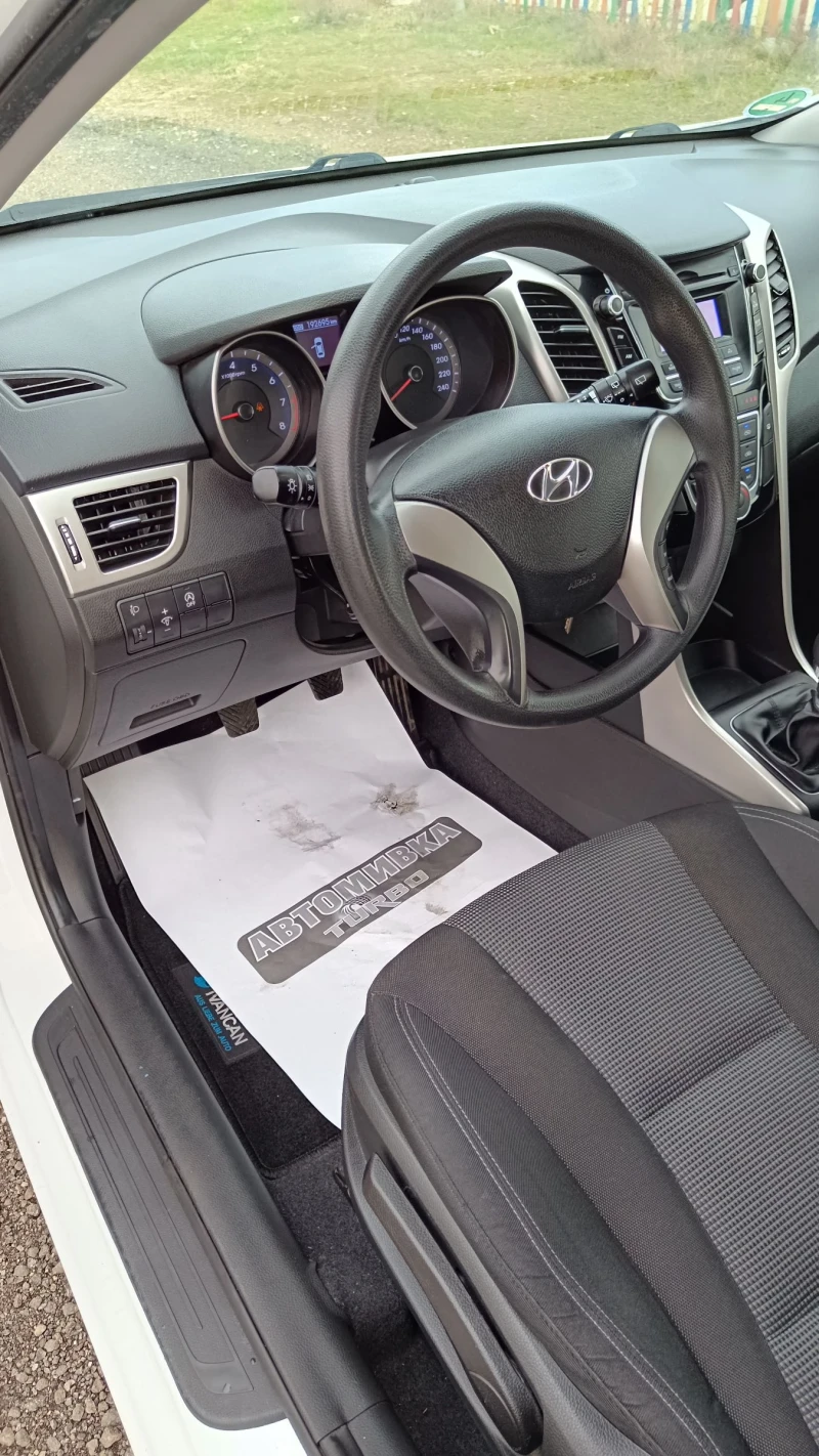 Hyundai I30 1.4 100КС EU6 TUV , снимка 13 - Автомобили и джипове - 48472275