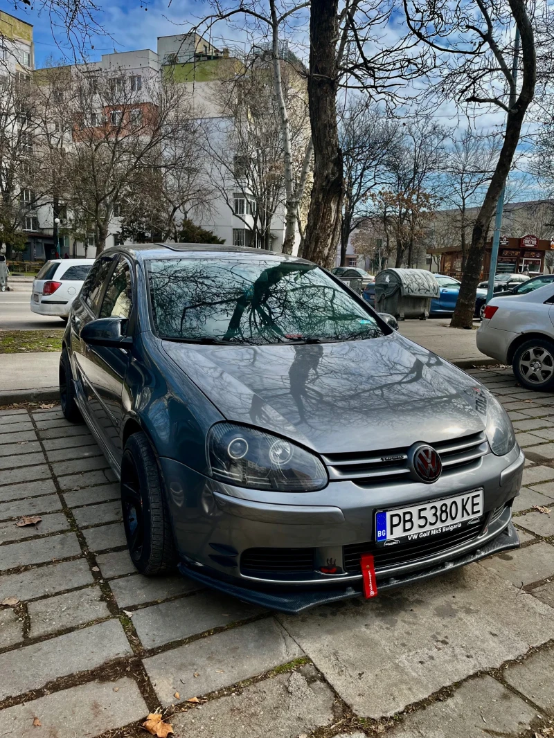 VW Golf, снимка 1 - Автомобили и джипове - 49220588