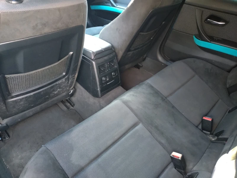 BMW 320, снимка 12 - Автомобили и джипове - 51722777