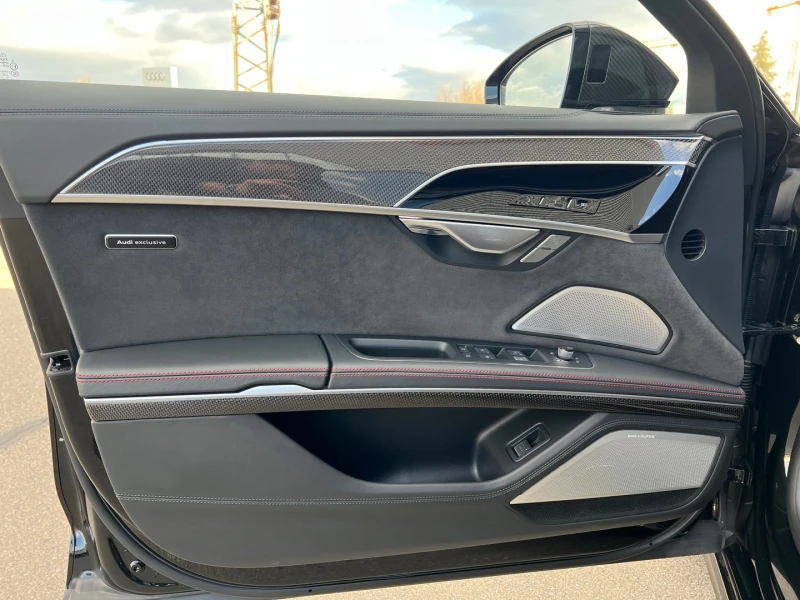 Audi S8 TFSI quattro, снимка 7 - Автомобили и джипове - 51039779
