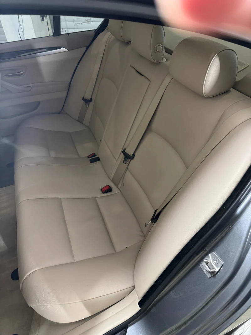 BMW 530 X-drive, снимка 13 - Автомобили и джипове - 52303873