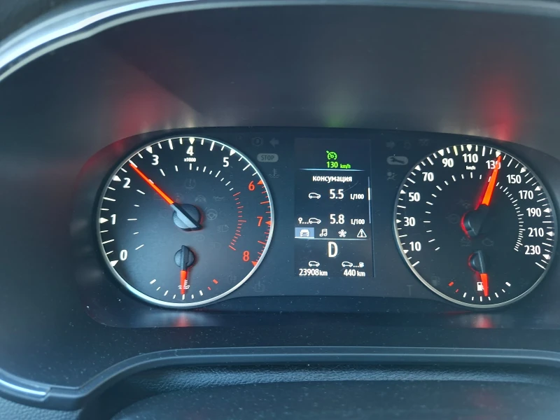 Renault Megane, снимка 17 - Автомобили и джипове - 52517489