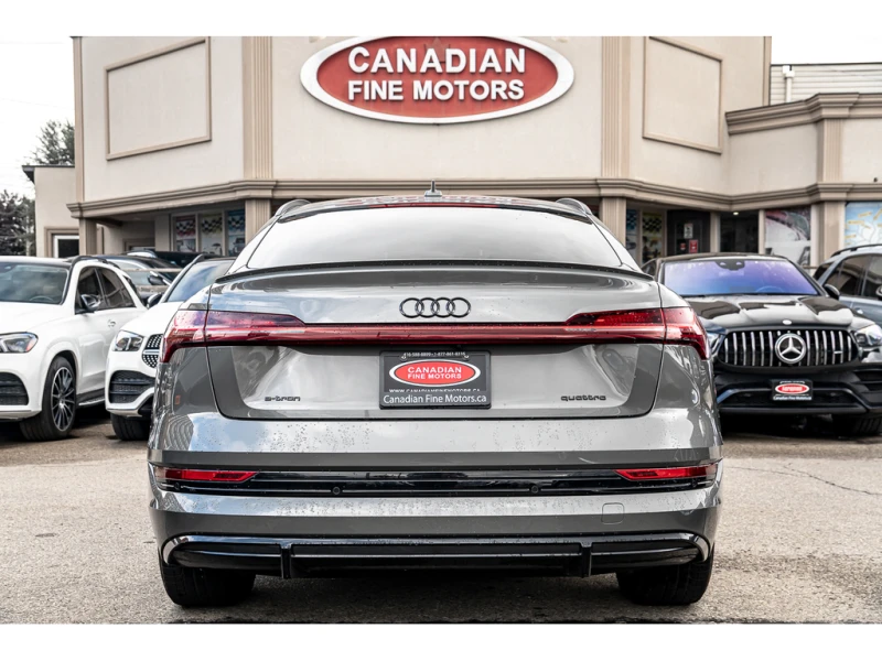 Audi E-Tron Prestige* S-Line* 360* КОжа* Подгрев* Пано* , снимка 13 - Автомобили и джипове - 52651822