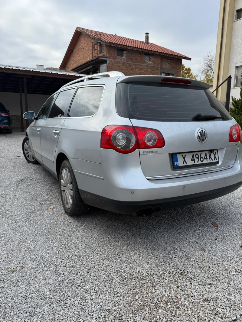 VW Passat 2.0 TDI 140 DSG CAM NAVI, снимка 4 - Автомобили и джипове - 52858785