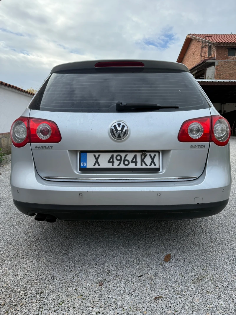 VW Passat 2.0 TDI 140 DSG CAM NAVI, снимка 6 - Автомобили и джипове - 52858785