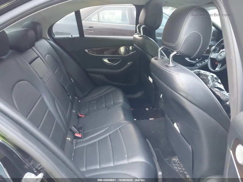 Mercedes-Benz C 300 Burmester* 4MATIC* Buy NOW* Крайна цена, снимка 8 - Автомобили и джипове - 53416468