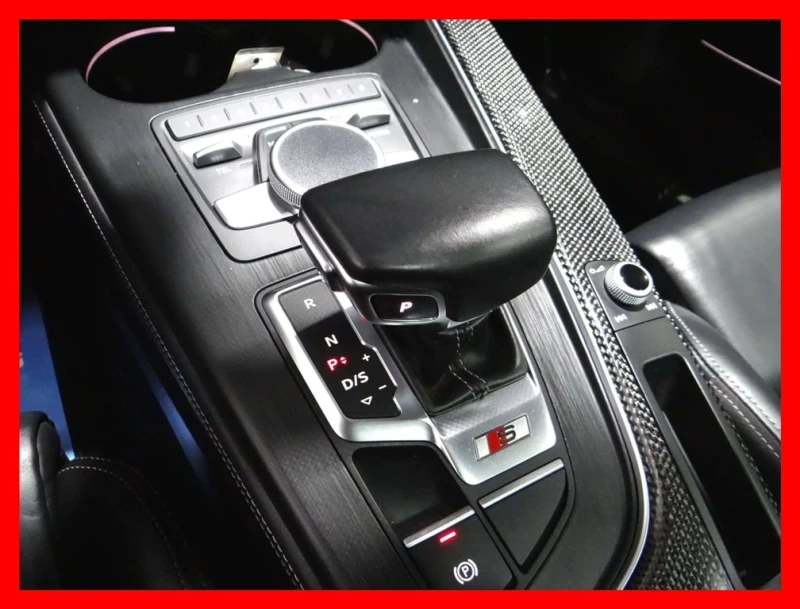 Audi S4 * quattro Technik* 360 КАМЕРИ* ПАНОРАМА* , снимка 17 - Автомобили и джипове - 53467185