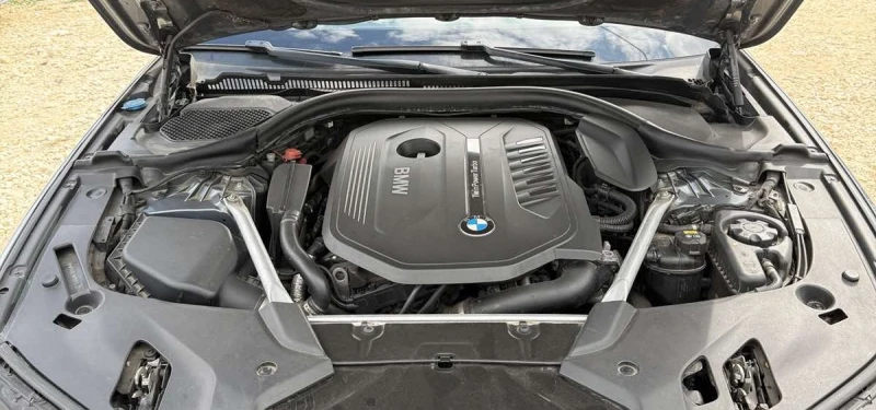 BMW 540 B58/340к.с/2019г./Sport Line , снимка 17 - Автомобили и джипове - 53527460
