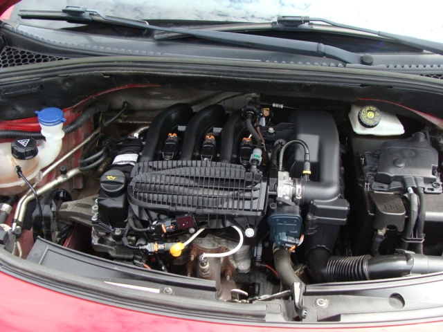 Citroen C3 1.2, снимка 15 - Автомобили и джипове - 54807027