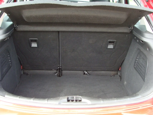 Citroen C3 1.2, снимка 12 - Автомобили и джипове - 54807027
