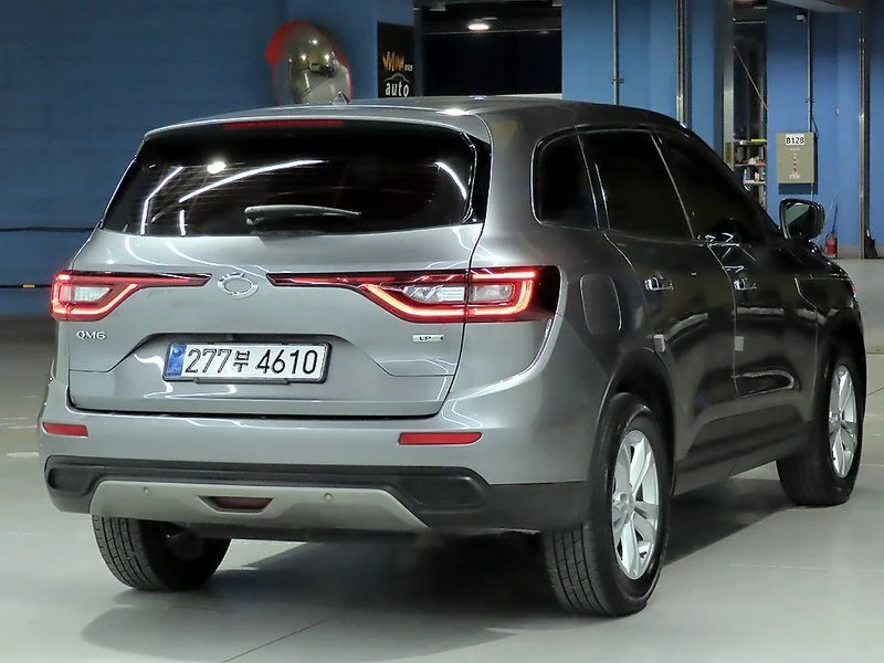 Renault Samsung QM6 2.0 m4rv Automatic КРАЙНА ЦЕНА: 13800 EUR !!!РЕАЛН, снимка 4 - Автомобили и джипове - 55968864