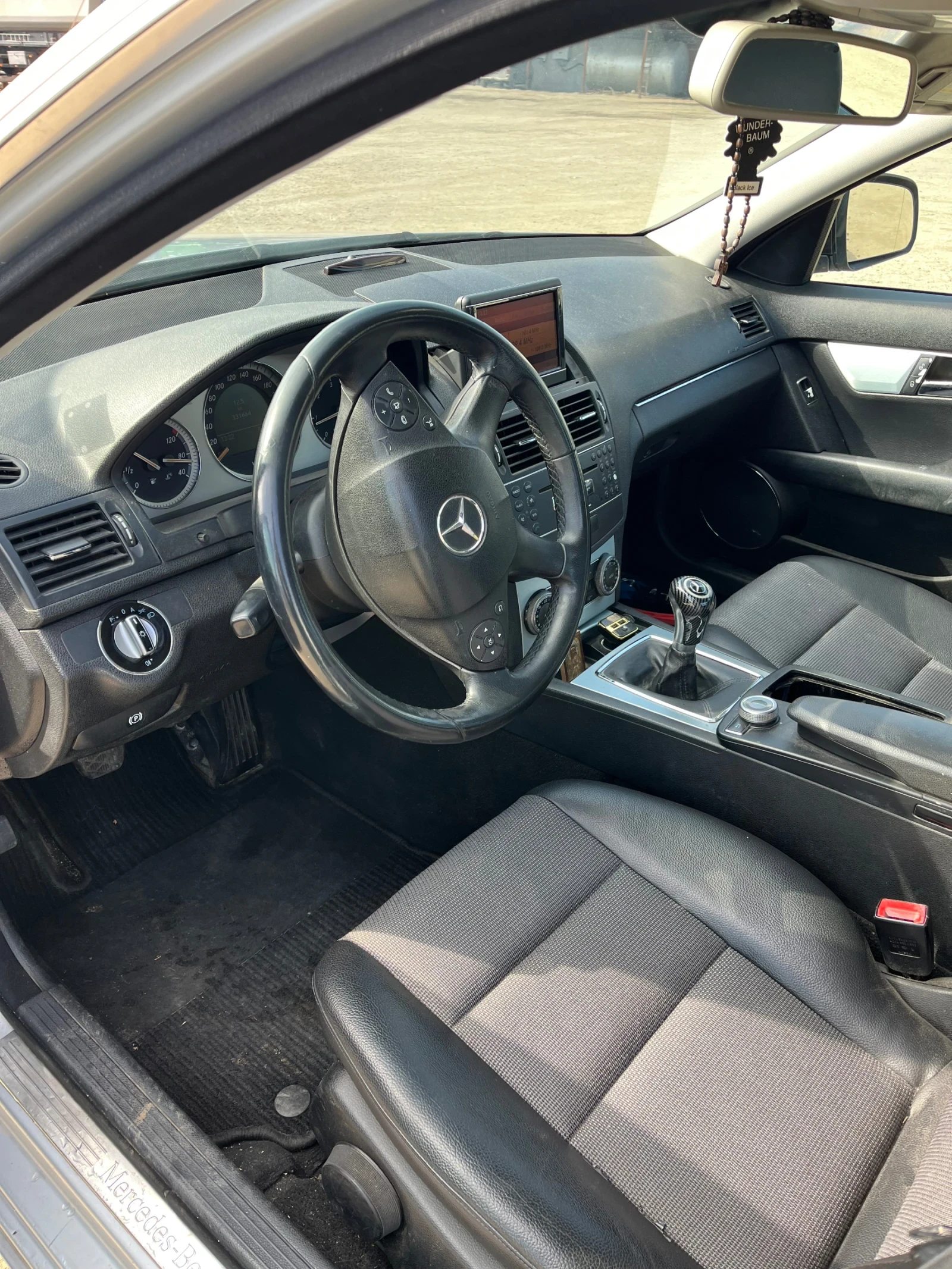 Mercedes-Benz C 220  - изображение 7