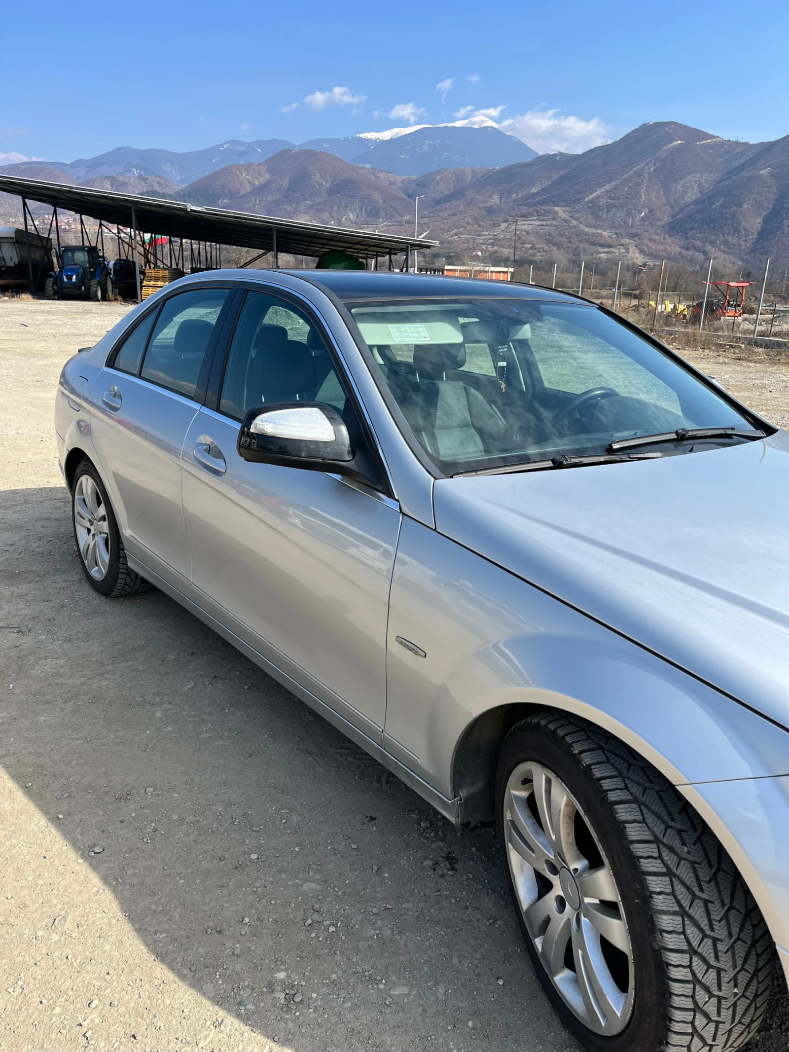 Mercedes-Benz C 220  - изображение 6