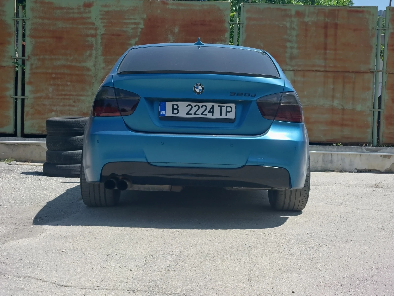 BMW 320  - изображение 6