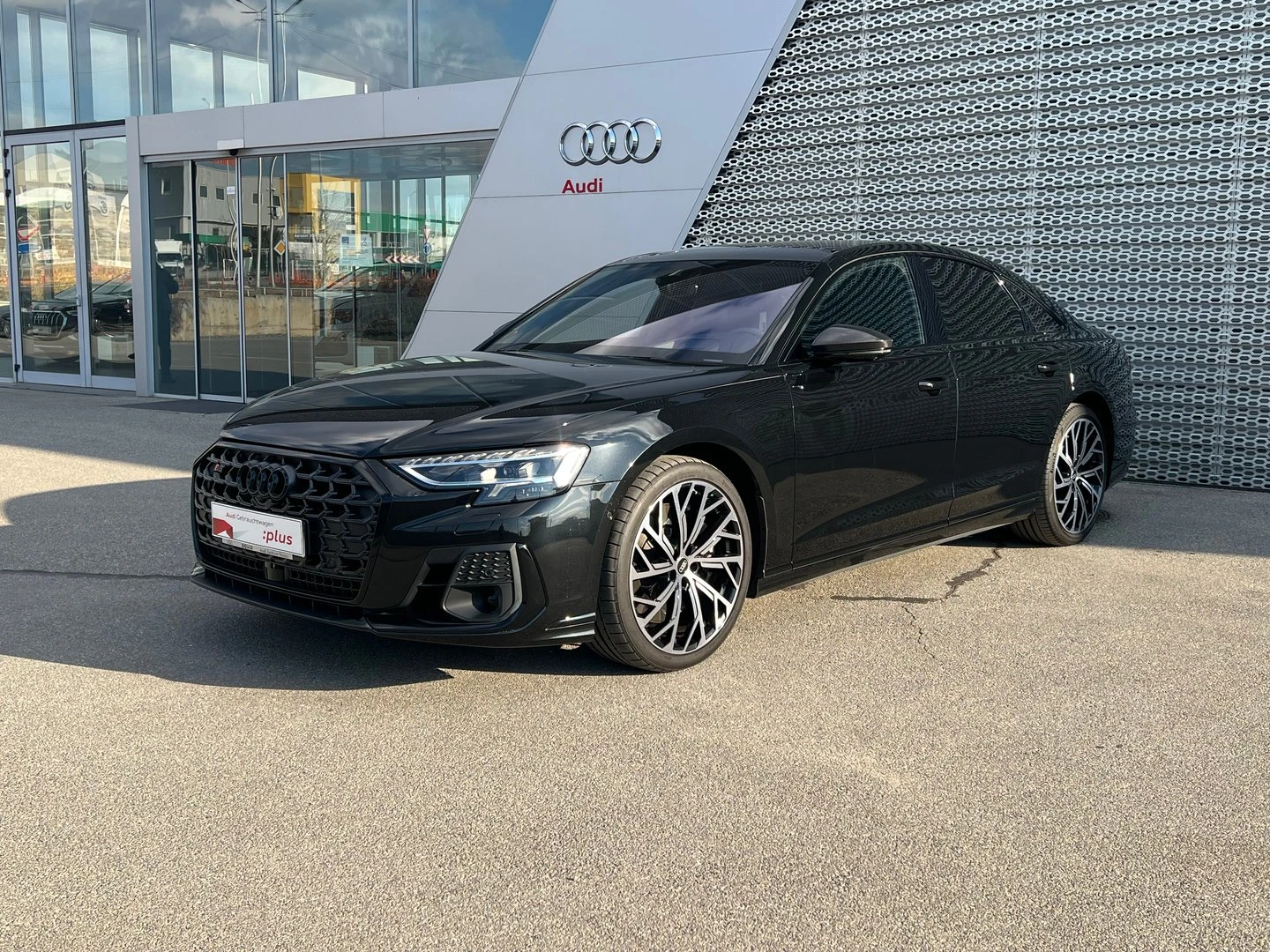 Audi S8 TFSI quattro | Mobile.bg   6