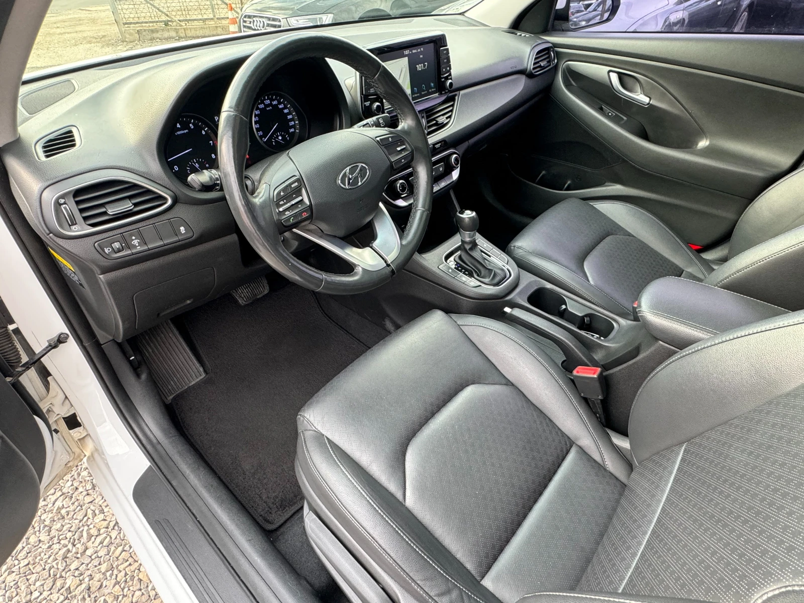 Hyundai I30 1.4 T-GDi ! Premium ! - изображение 8