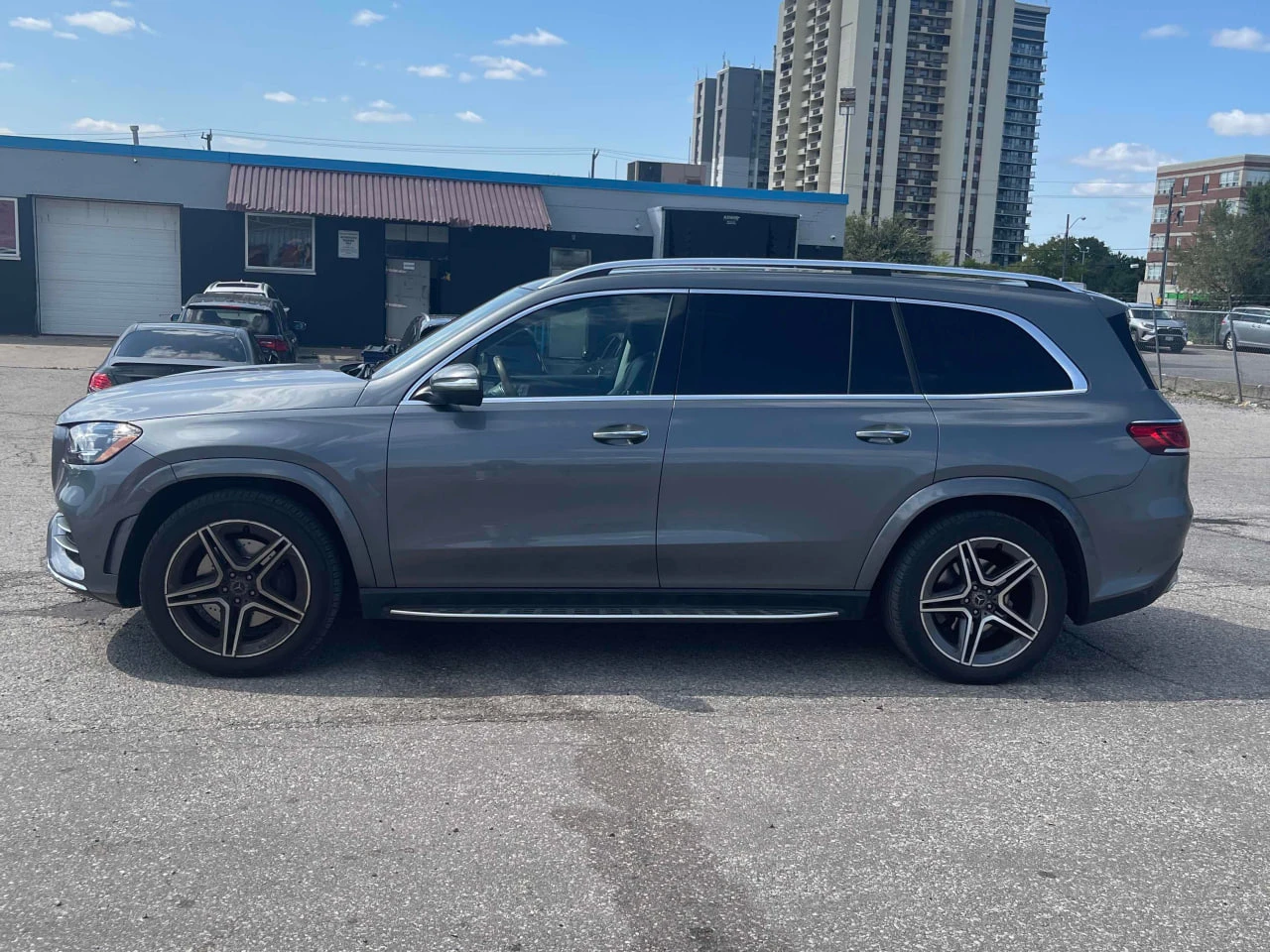 Mercedes-Benz GLS 450 2022 * ОБДУХВАНЕ* * ПОАНОРАМА* * БЕЗ ПЪРВОНАЧАЛНА  - изображение 3