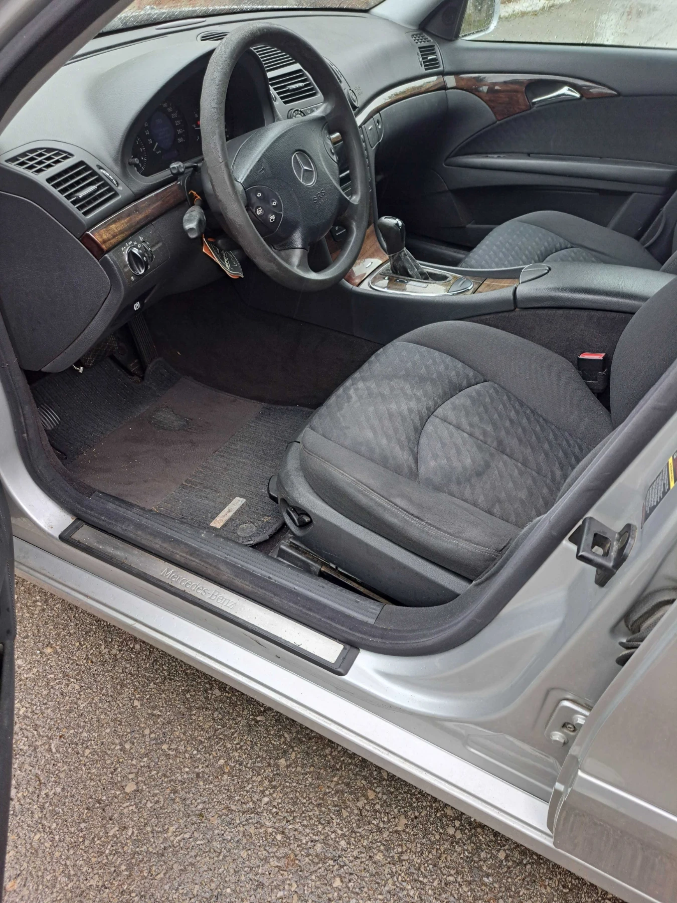Mercedes-Benz E 220 2.2cdi | Mobile.bg — изображение 3