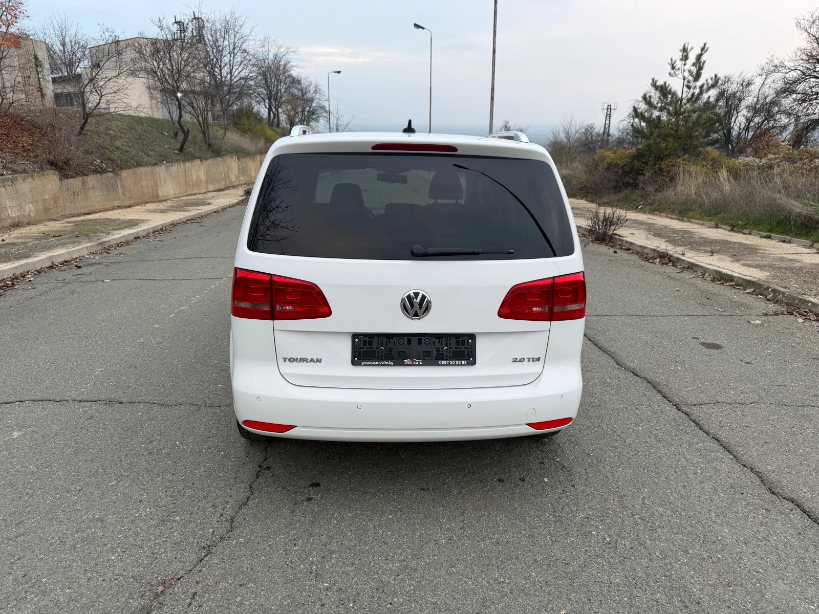 VW Touran 2000-140 кс АВТОМАТИК 7 МЕСТА - изображение 8