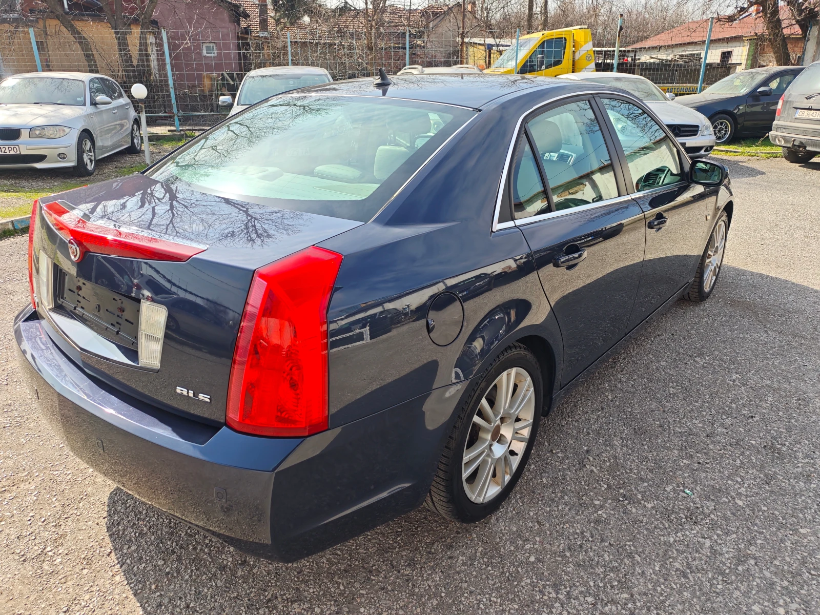 Cadillac BLS ШВЕЙЦАРИЯ, снимка 6 - Автомобили и джипове - 53723888
