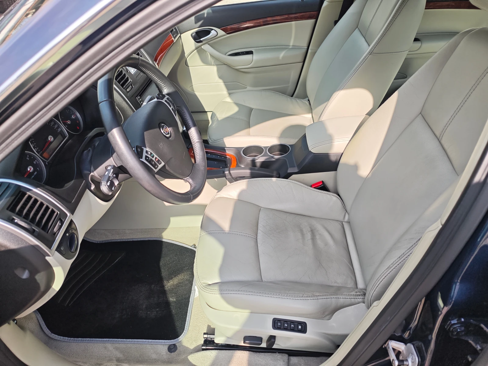 Cadillac BLS ШВЕЙЦАРИЯ, снимка 15 - Автомобили и джипове - 53723888