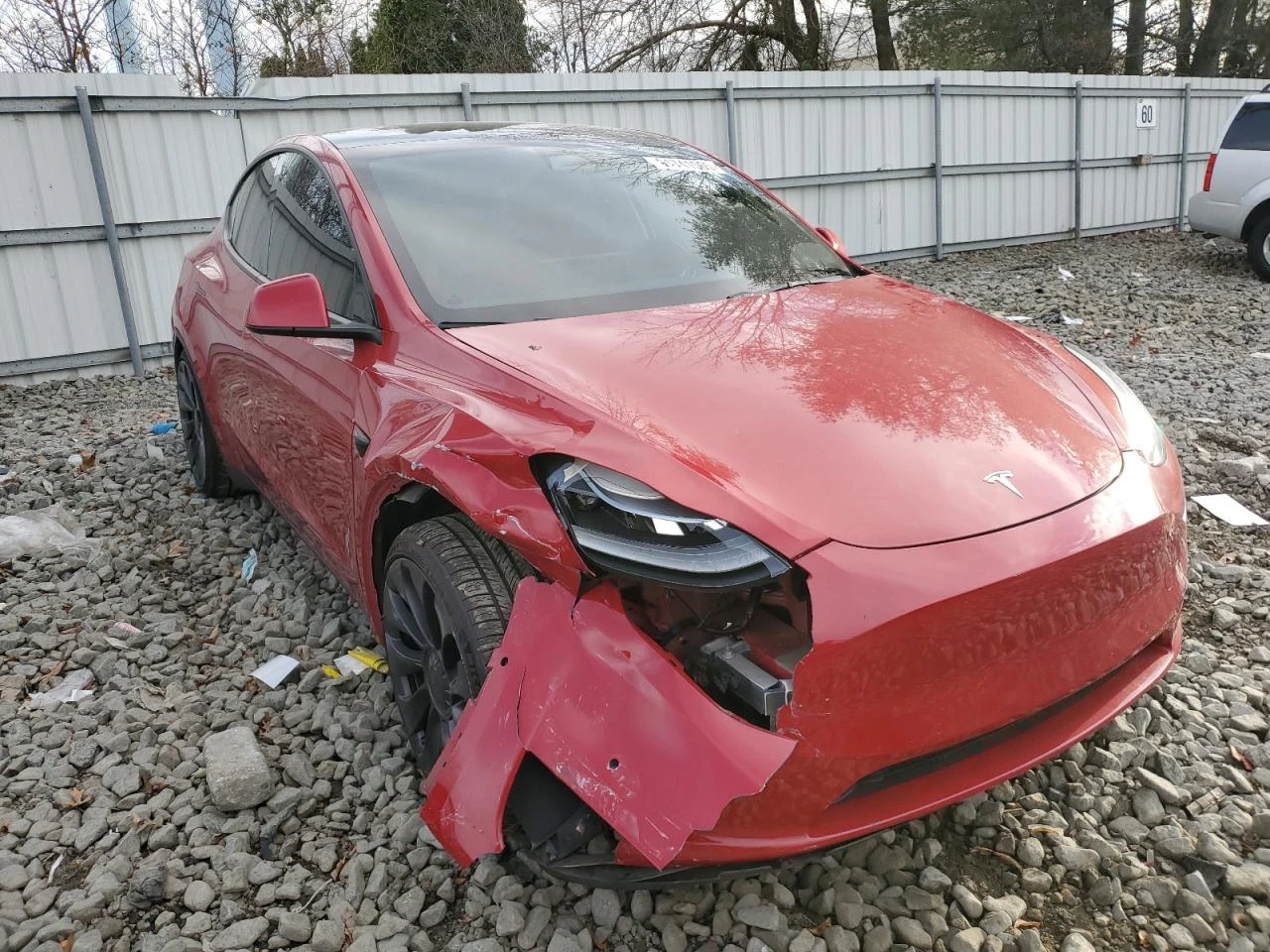Tesla Model Y, снимка 4 - Автомобили и джипове - 53916546