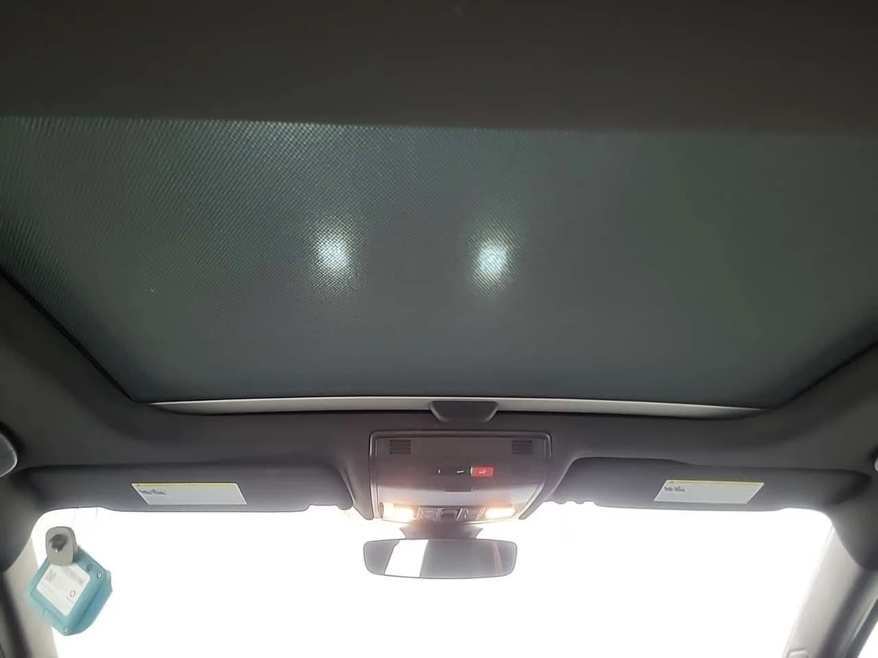 VW Jetta * COMFORTLINE * CARFAX * ПАНОРАМА * МЪРТВА ТОЧКА *, снимка 12 - Автомобили и джипове - 54065846