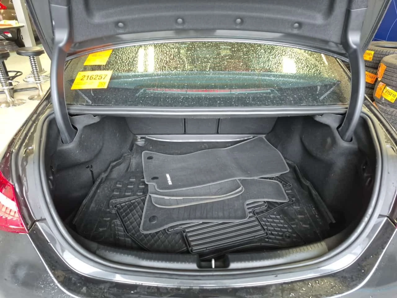 Mercedes-Benz C 300 PANORAMA| HUD| CARFAX| ПАМЕТ| , снимка 14 - Автомобили и джипове - 54087104