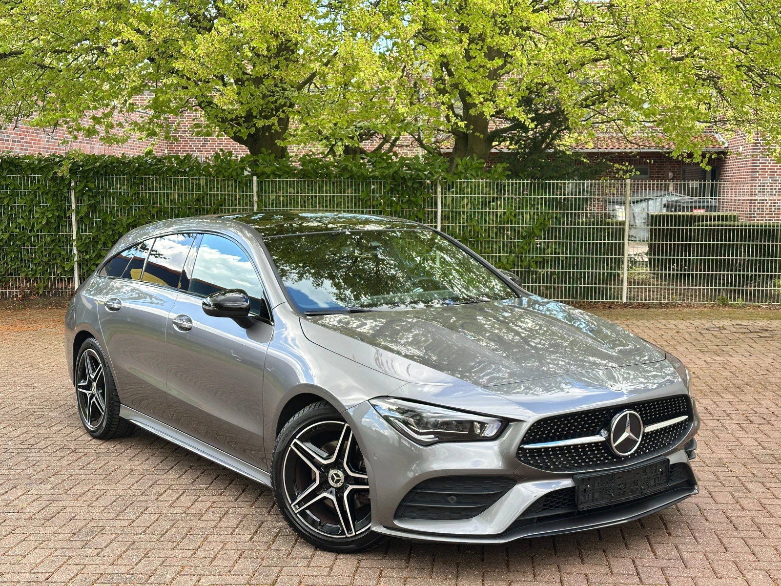 Mercedes-Benz CLA Shooting Brake 180 AMG Line