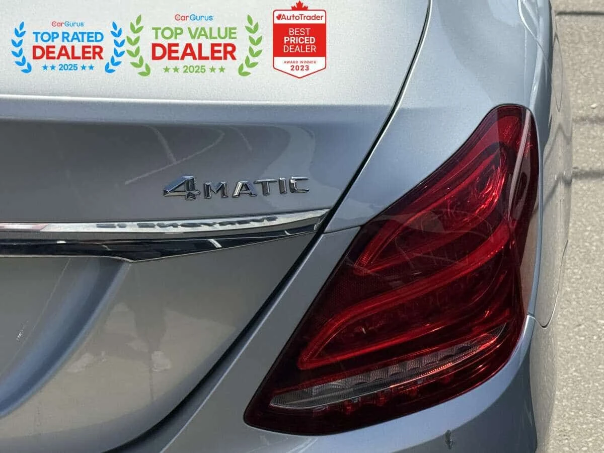 Mercedes-Benz C 300 * CARFAX * ЦЕНА ДО БГ, снимка 5 - Автомобили и джипове - 54428828