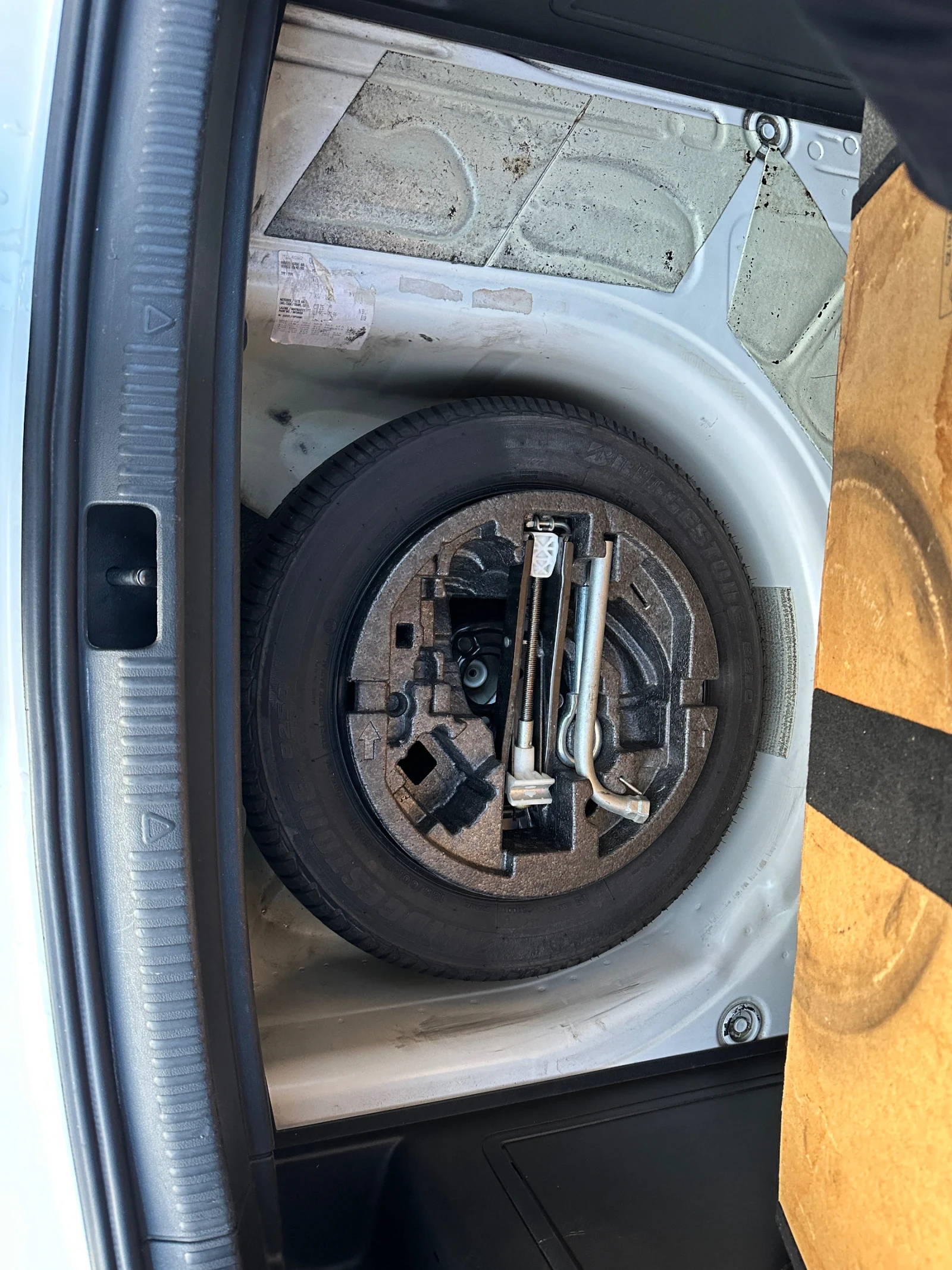 Skoda Rapid 1.2i 105 k.s | Mobile.bg � ����������� 15