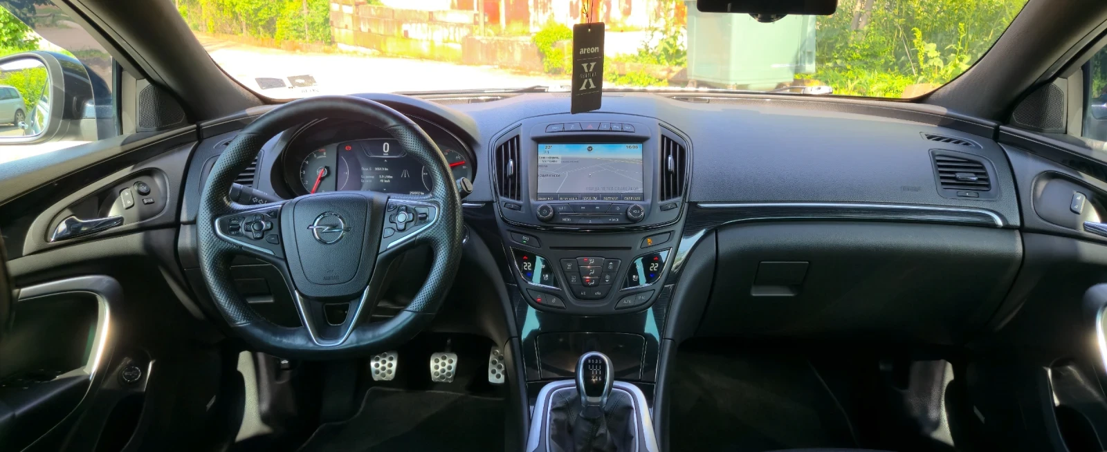 Opel Insignia Спорт турър св, снимка 7 - Автомобили и джипове - 54511326
