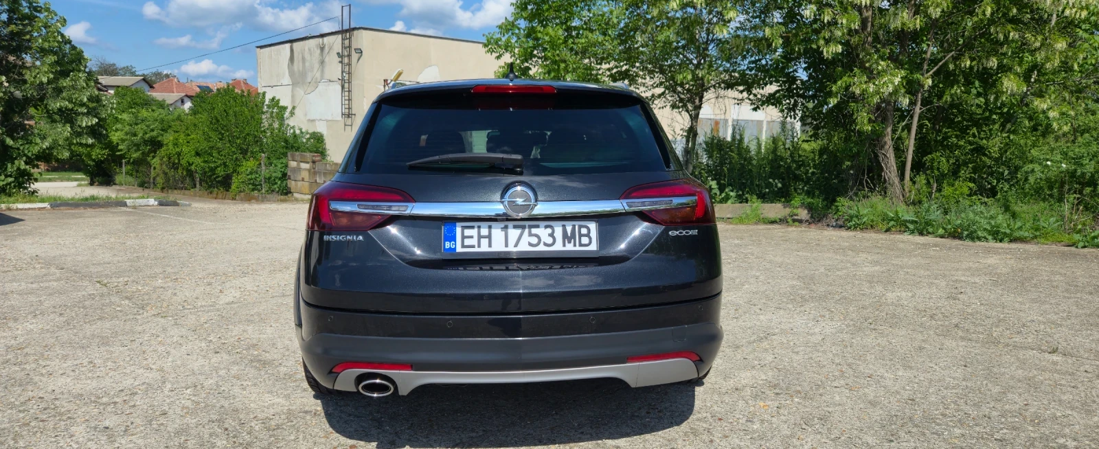 Opel Insignia Спорт турър св, снимка 3 - Автомобили и джипове - 54511326