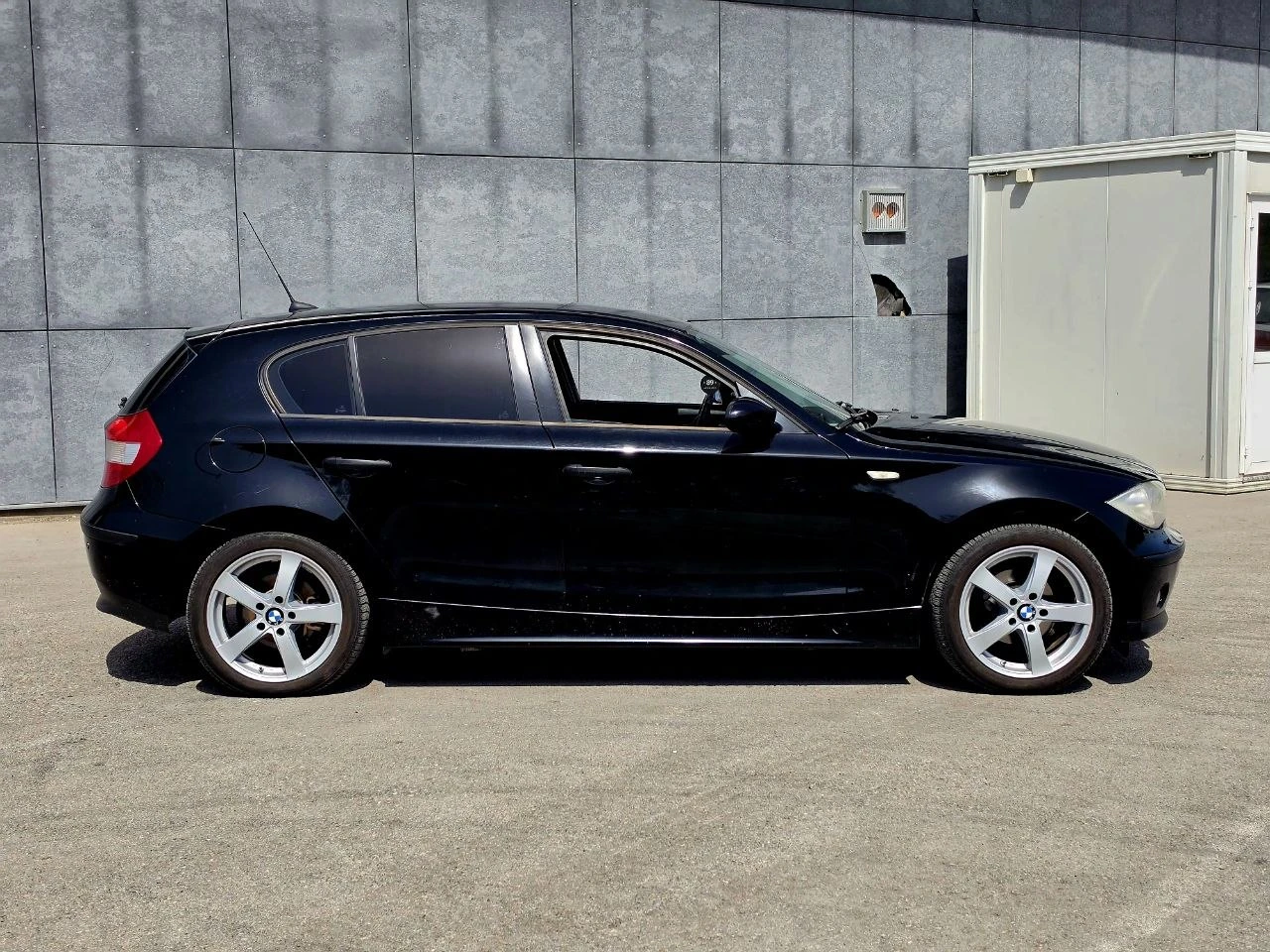 BMW 116, снимка 5 - Автомобили и джипове - 54576507