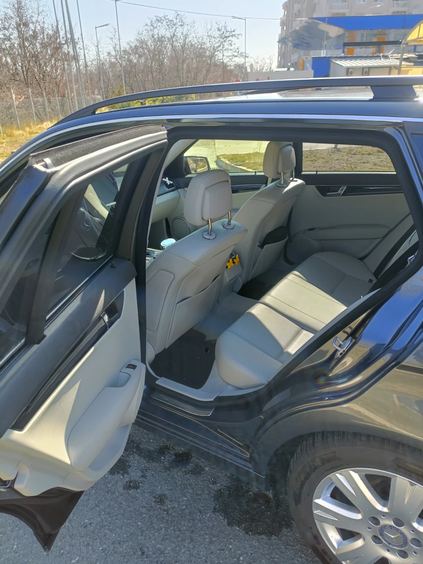 Mercedes-Benz C 200 200 cdi, снимка 7 - Автомобили и джипове - 54576718