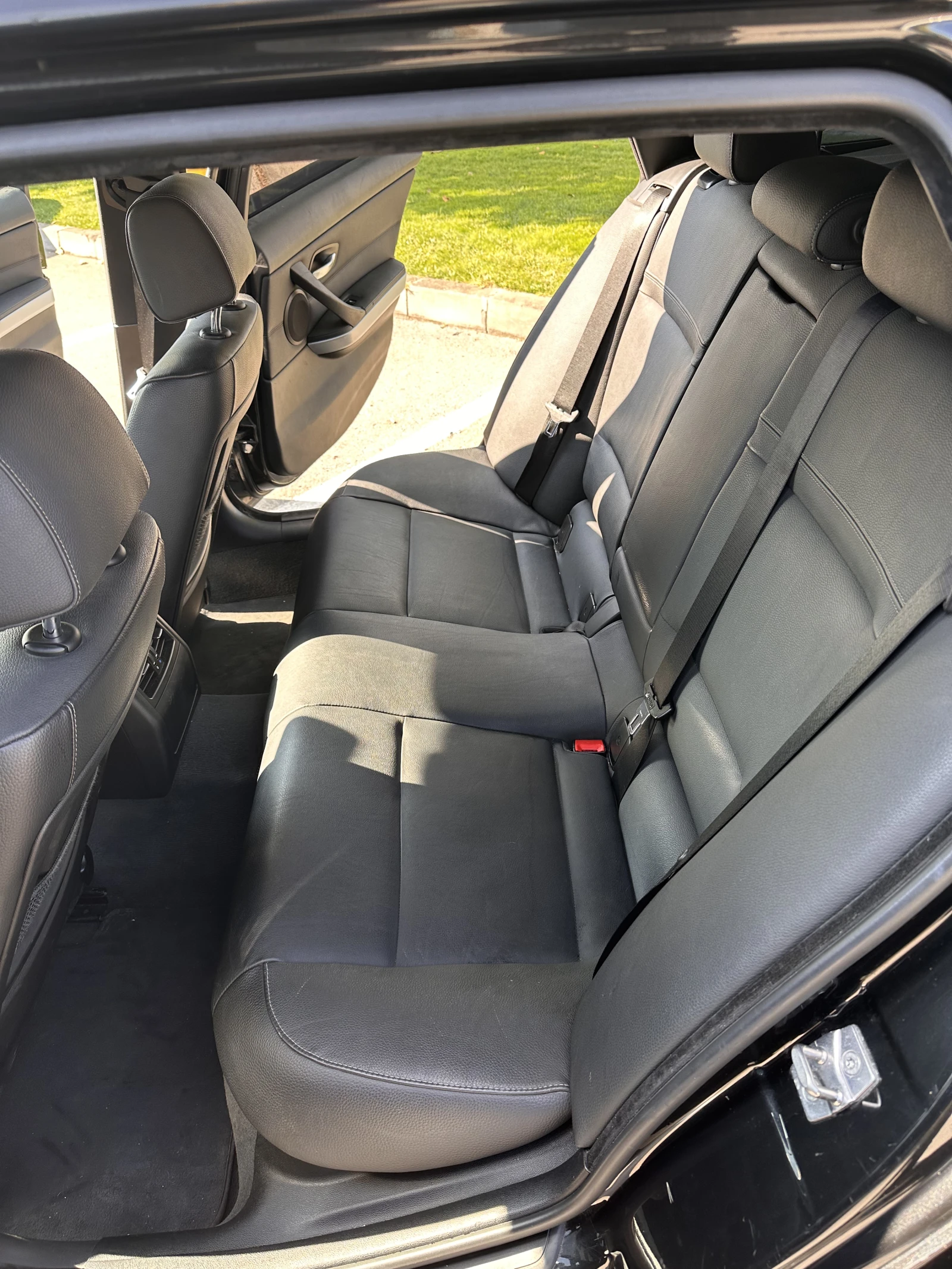 BMW 335 LCI xDrive, снимка 12 - Автомобили и джипове - 54743364