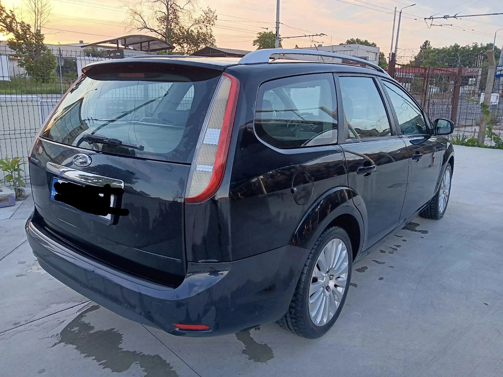 Ford Focus 2i, снимка 3 - Автомобили и джипове - 54874345