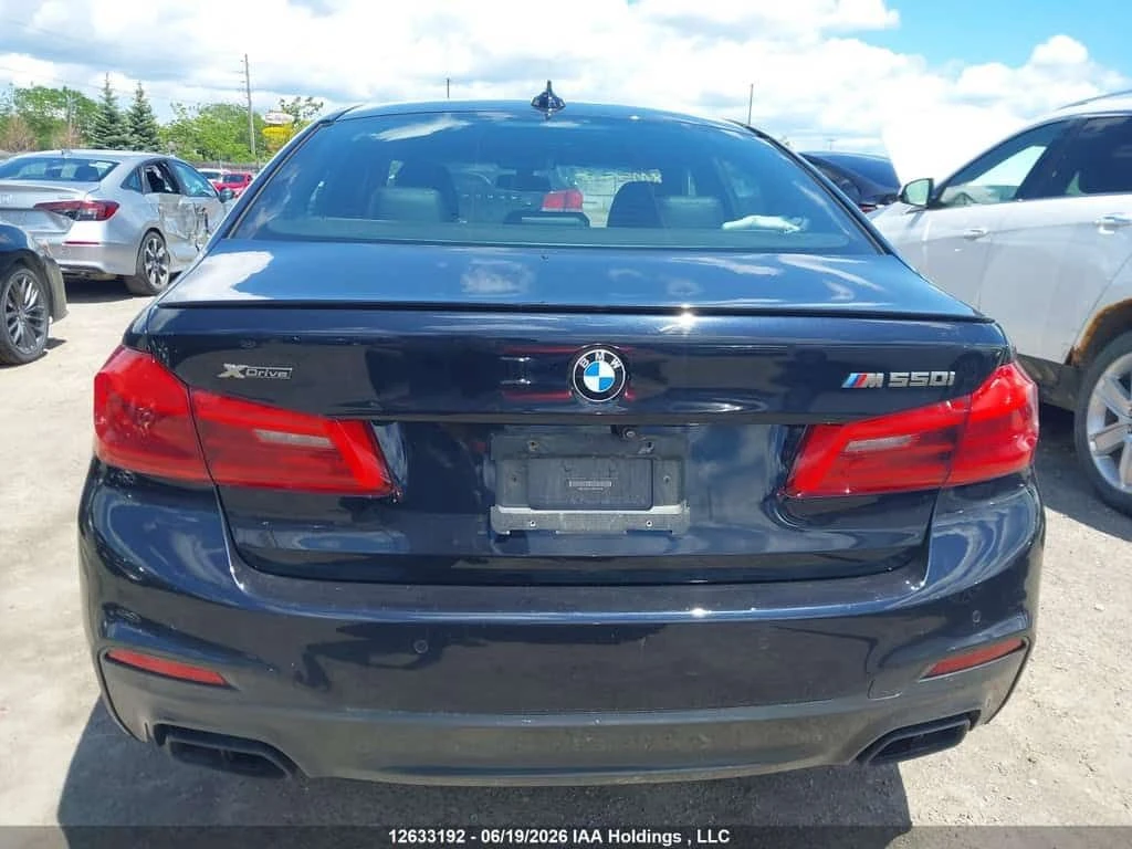 BMW 550 | DISTRONIC | 360 | HARMAN KARDON | HUD | , снимка 16 - Автомобили и джипове - 55045156