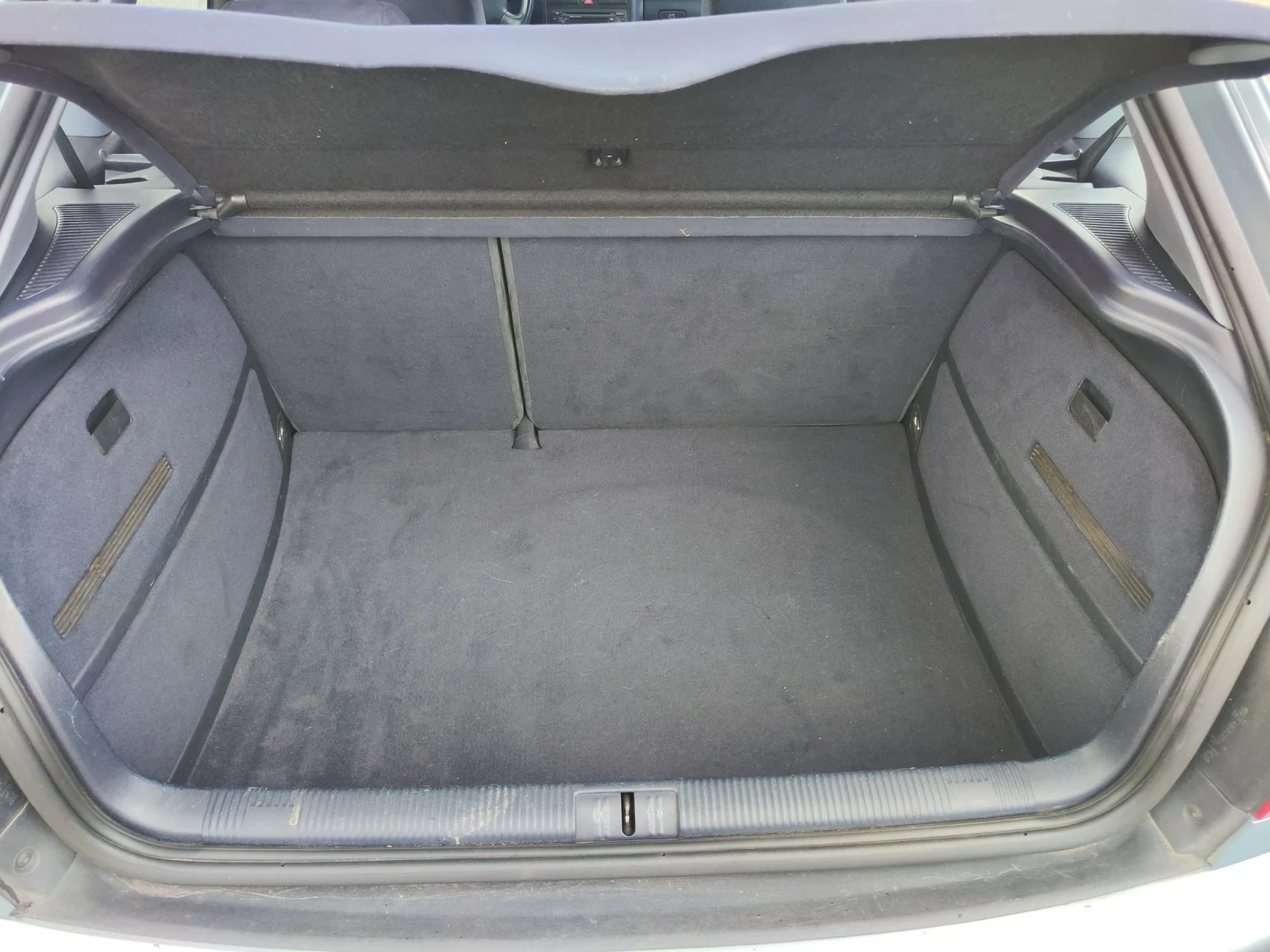 Audi A3 1.6 102 к.с., снимка 12 - Автомобили и джипове - 55125361
