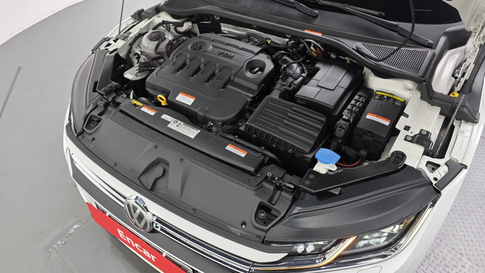 VW Arteon 2.0 TDI* 360* HUD* ЕЛ. БАГАЖНИК* BLIND SPOT* КРАЙН, снимка 6 - Автомобили и джипове - 55496245